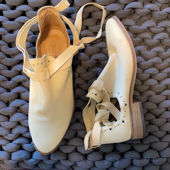 WORN ONCE Howsty booties - Picture 1 of 5